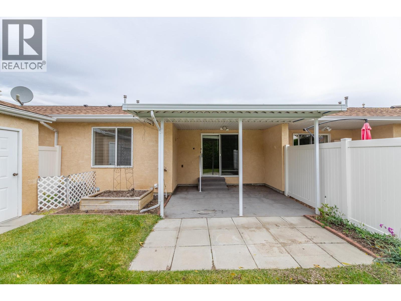 145 REDWING Place Unit# 7 Oliver Photo 34 145 REDWING Place Unit# 7 Oliver Photo 34