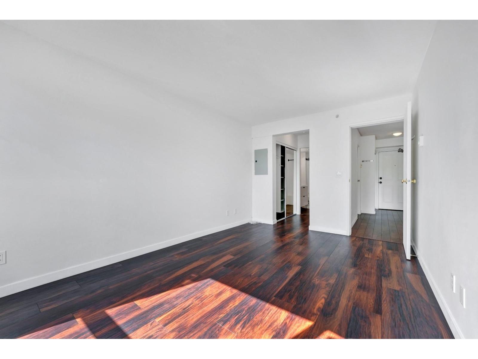 803 9830 Whalley Boulevard, Surrey, British Columbia  V3T 5S7 - Photo 14 - R3064190