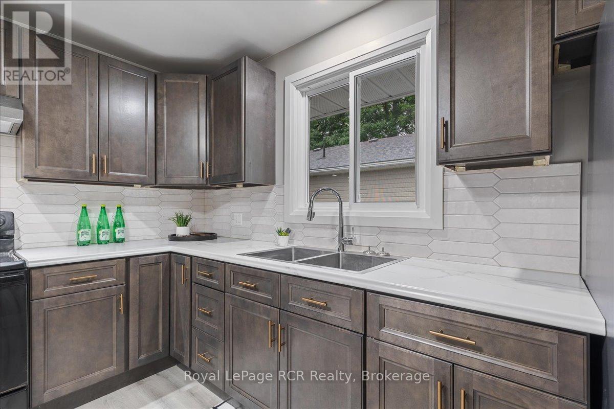 236 Normanby Street N, Wellington North, Ontario  N0G 2L1 - Photo 15 - X12504632