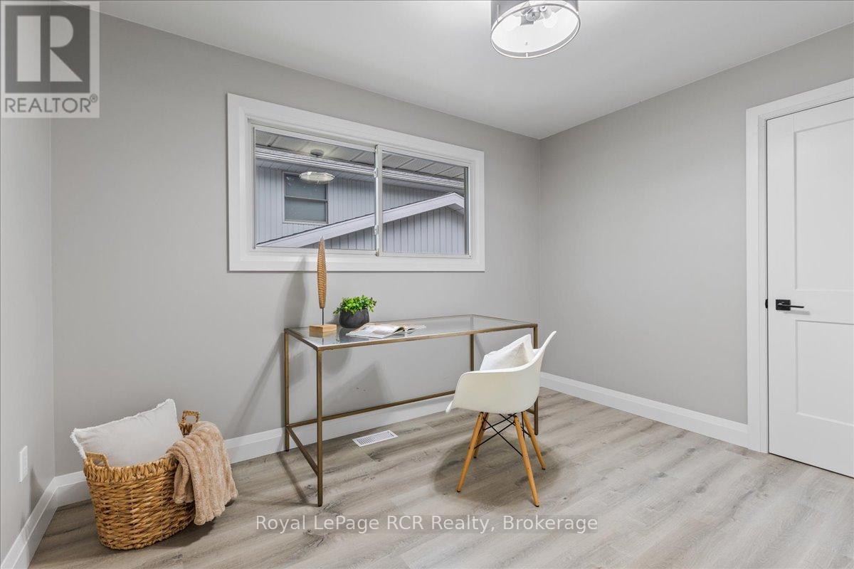 236 Normanby Street N, Wellington North, Ontario  N0G 2L1 - Photo 18 - X12504632