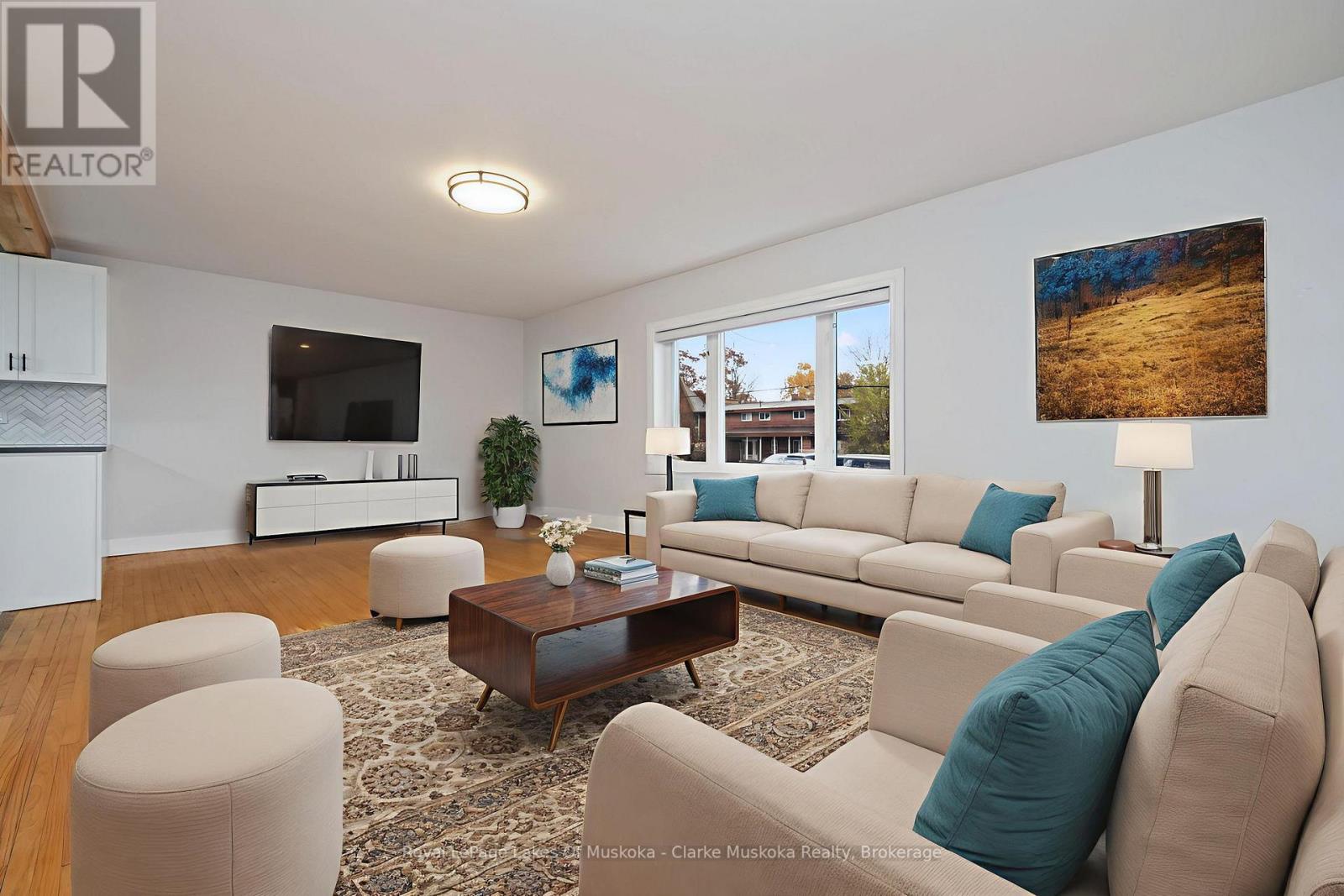 57 Cascade Street, Parry Sound, Ontario  P2A 1K3 - Photo 8 - X12504868