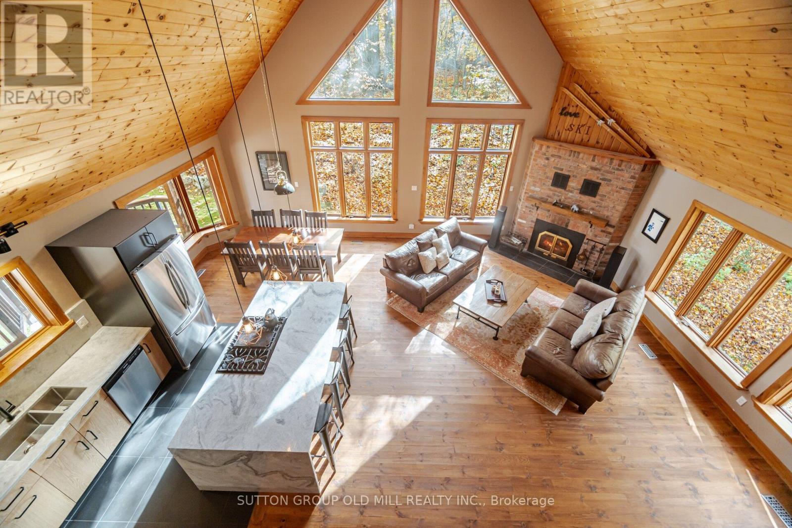 30 Big Tree Circle, Mulmur, Ontario  L9V 3M3 - Photo 4 - X12504466