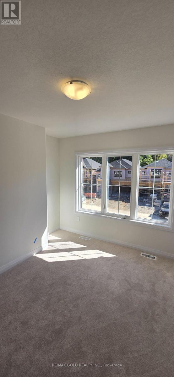 30 Riley Park Drive, Haldimand, Ontario  N3W 0K2 - Photo 14 - X12504482