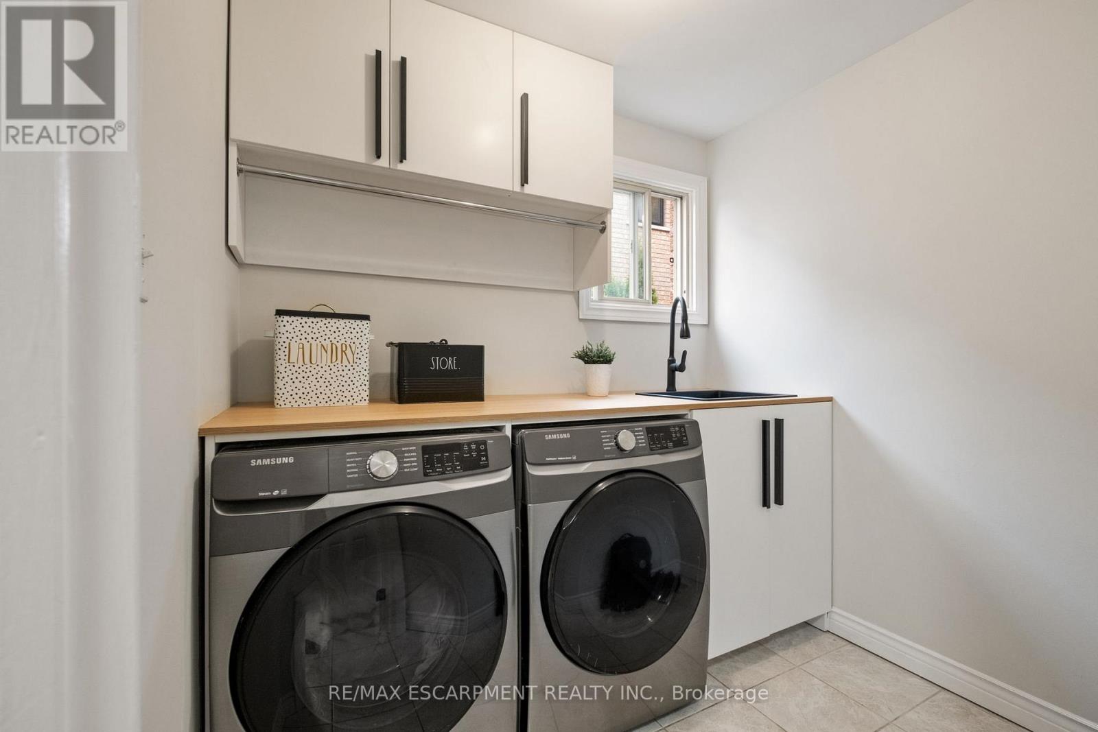 95 Gatestone Drive, Hamilton, Ontario  L8J 2V1 - Photo 21 - X12504540