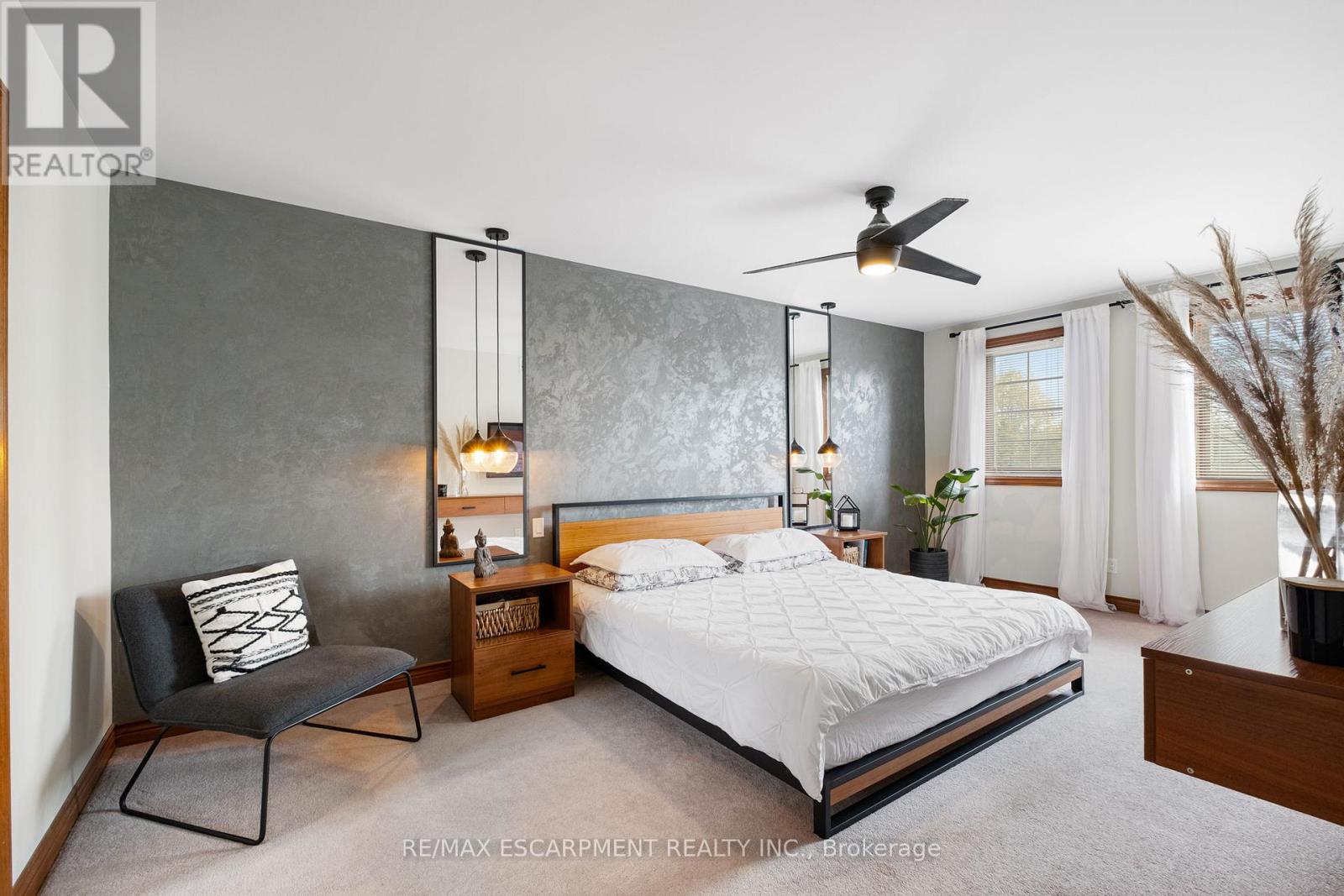 95 Gatestone Drive, Hamilton, Ontario  L8J 2V1 - Photo 30 - X12504540