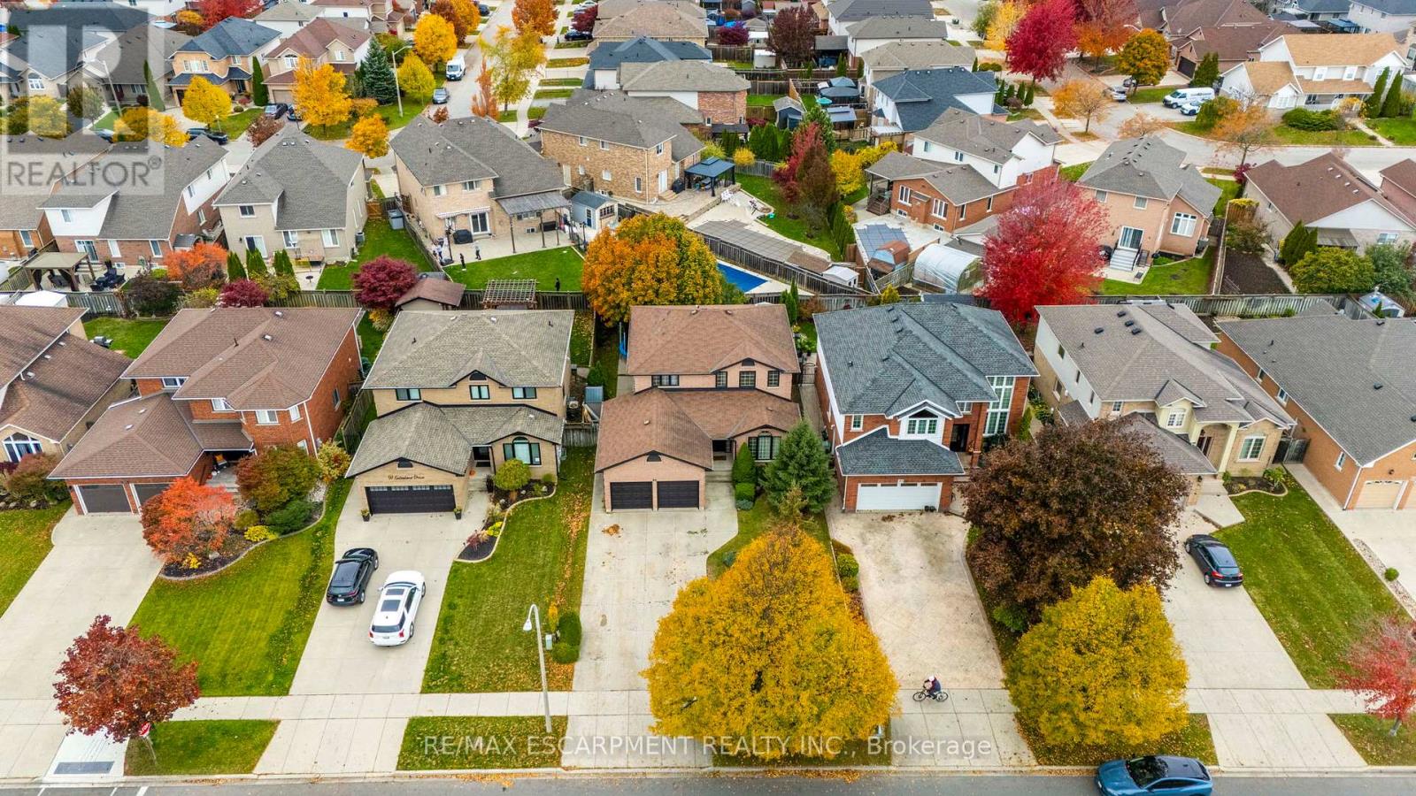 95 Gatestone Drive, Hamilton, Ontario  L8J 2V1 - Photo 50 - X12504540