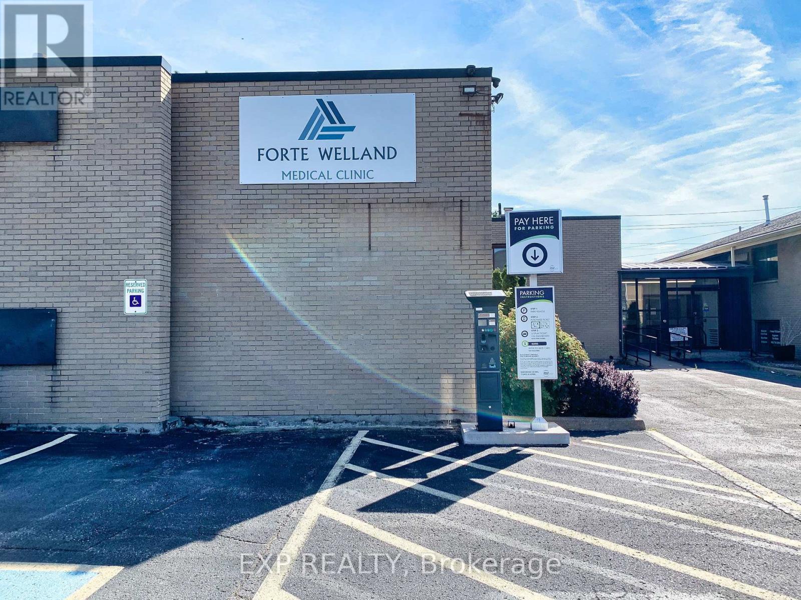 10 - 165 Plymouth Road, Welland, Ontario  L3B 3E1 - Photo 21 - X12504562