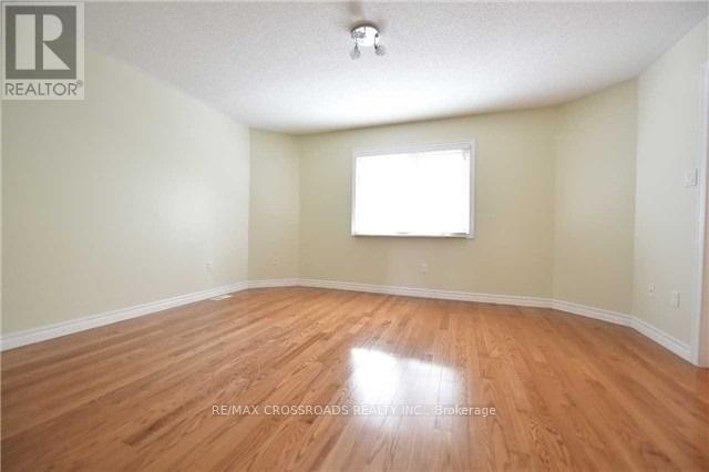 55 Ballymore Drive, Aurora, Ontario L4G 7E6 - Photo 8 - N12437247