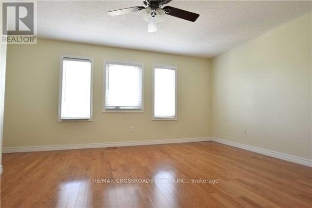 55 Ballymore Drive, Aurora, Ontario L4G 7E6 - Photo 6 - N12437247