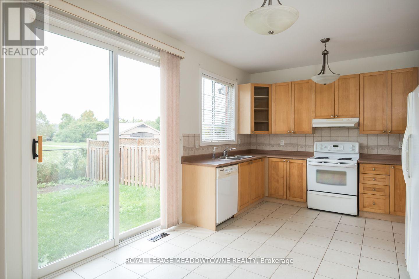 833 Watson Terrace, Milton, Ontario  L9T 5Z8 - Photo 16 - W12498156