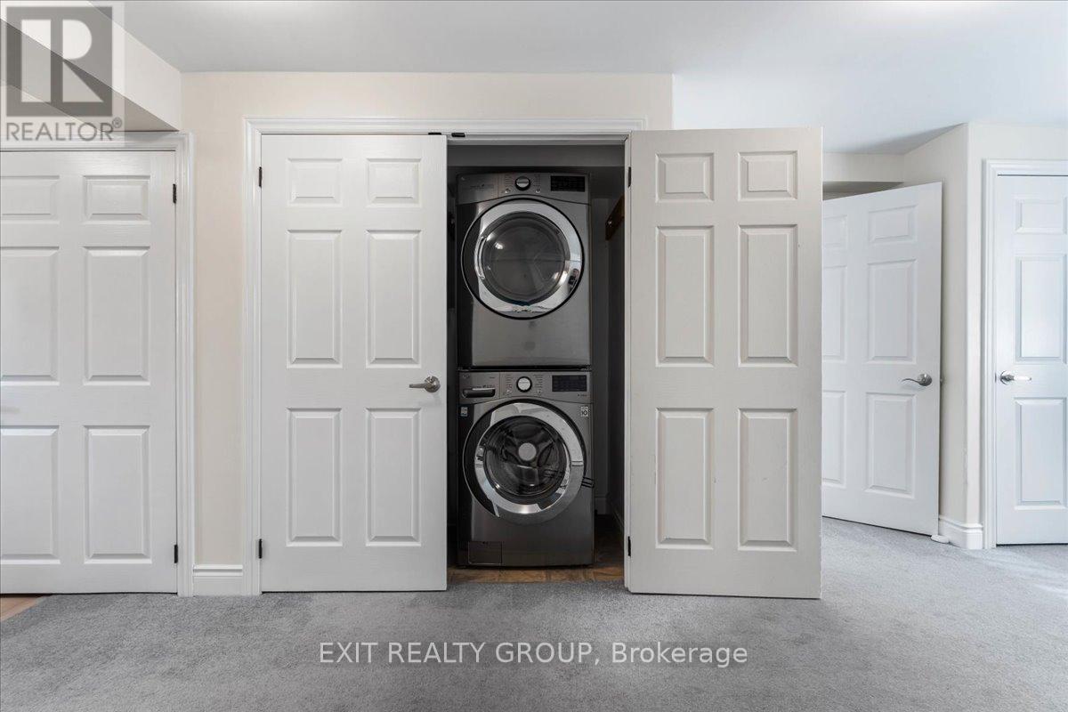 34 Orchard Drive, Belleville, Ontario  K8P 2K4 - Photo 14 - X12504286