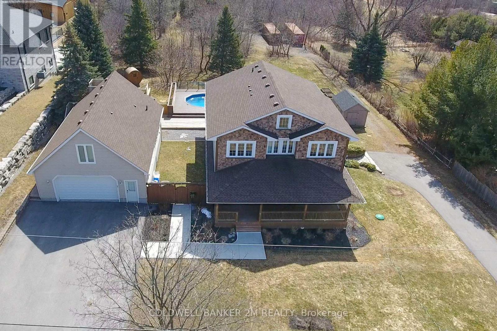 Property at 37 BRADLEY BOULEVARD image 2