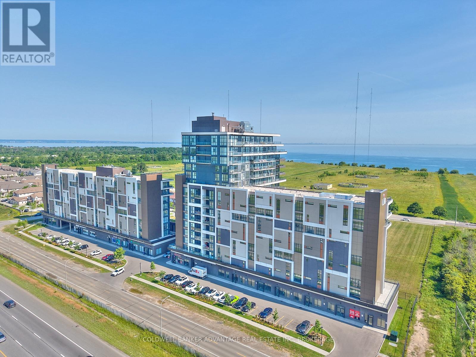 610 - 550 North Service Road, Grimsby, Ontario  L3M 0H9 - Photo 1 - X12471269