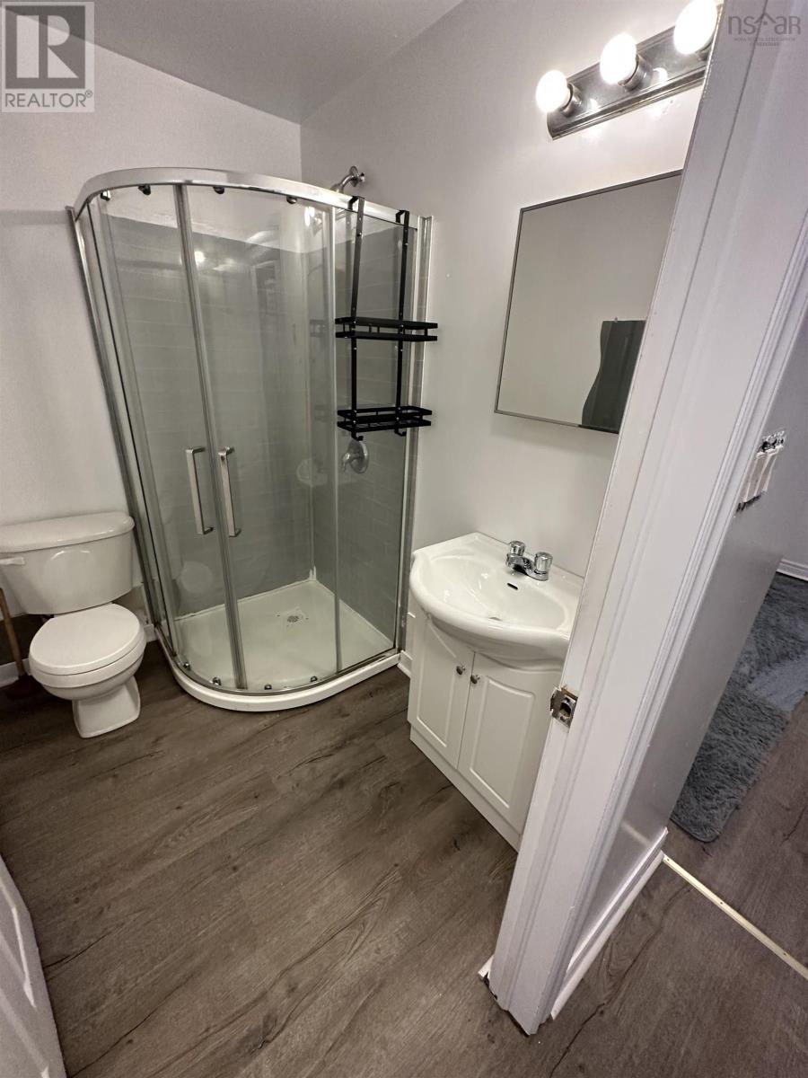 1070 Bland Street, Halifax Peninsula, Nova Scotia  B3H 2S2 - Photo 36 - 202516497