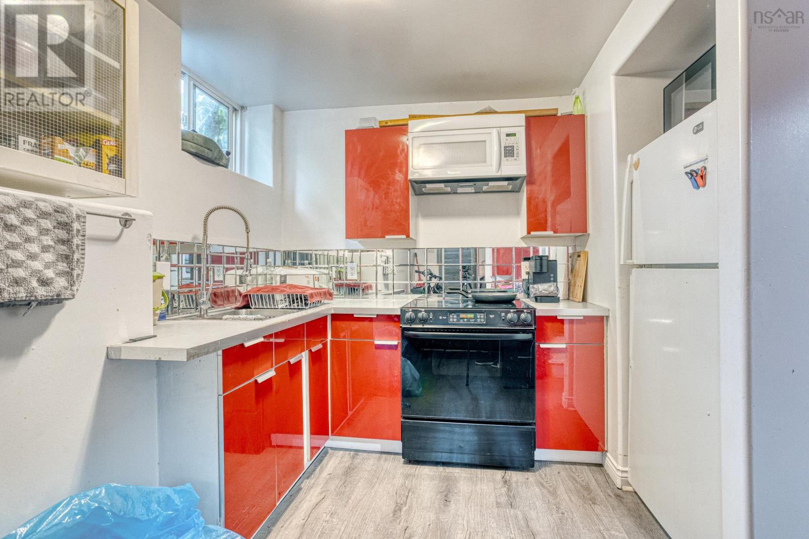 1070 Bland Street, Halifax Peninsula, Nova Scotia  B3H 2S2 - Photo 31 - 202516497