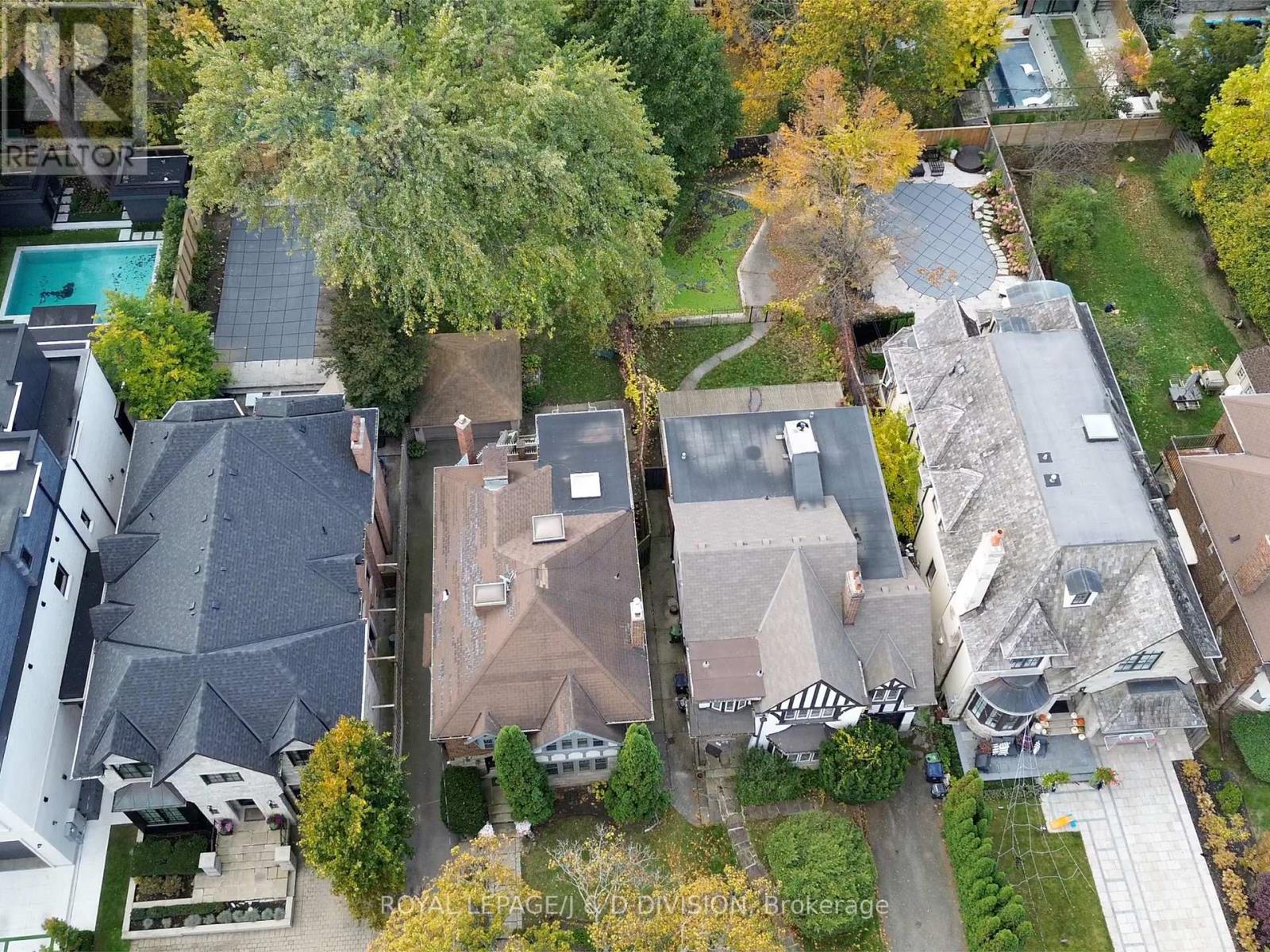 210 Rosemary Road, Toronto, Ontario  M5P 3E1 - Photo 33 - C12504630