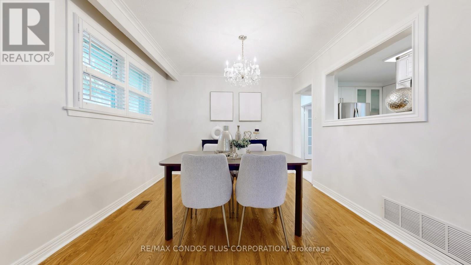 105 Hendon Avenue, Toronto, Ontario  M2M 1A6 - Photo 9 - C12504636