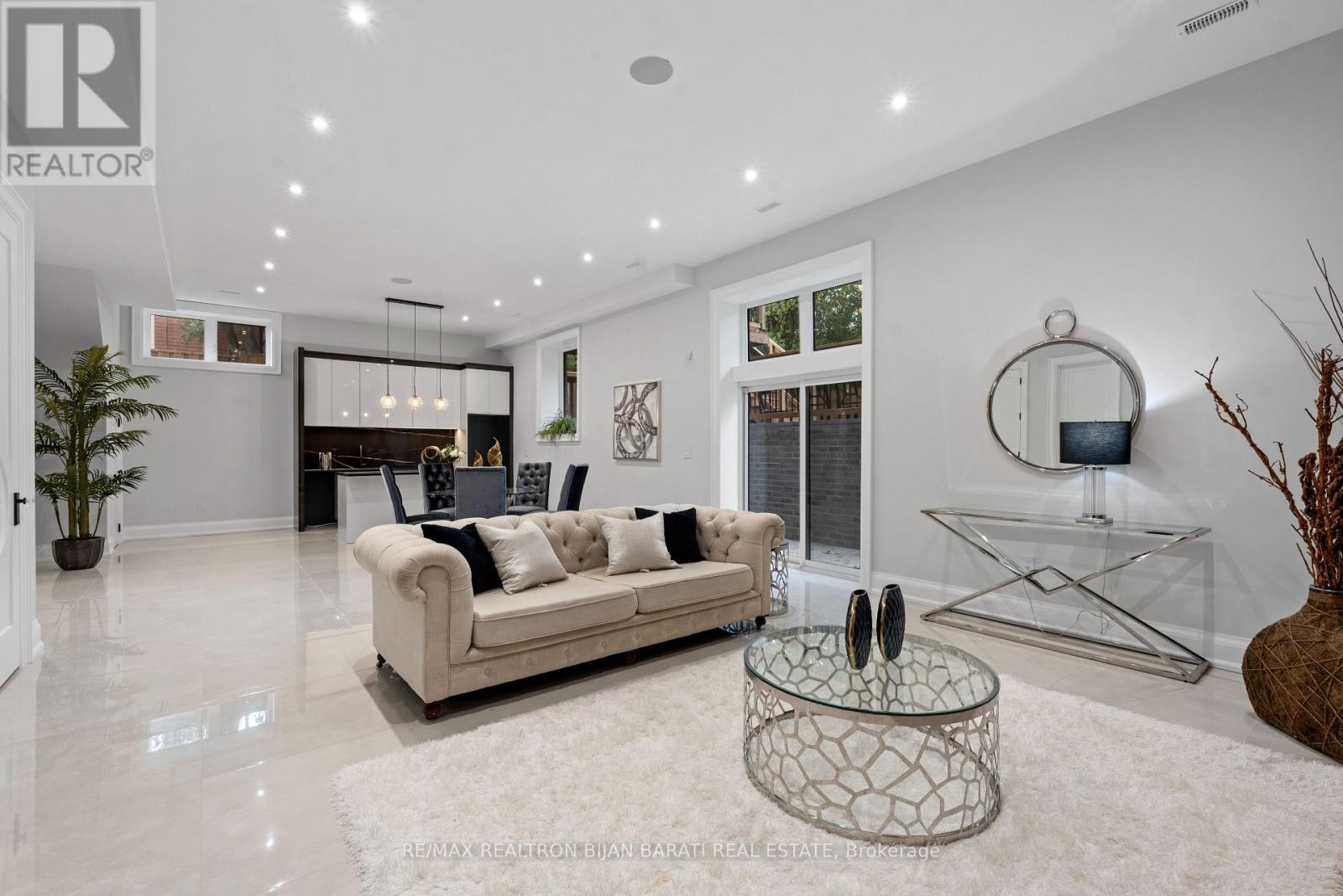 422 Hounslow Avenue, Toronto, Ontario  M2R 1H6 - Photo 47 - C12504698