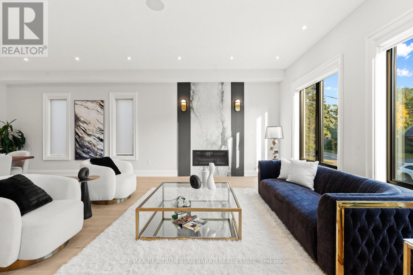 422 Hounslow Avenue, Toronto, Ontario  M2R 1H6 - Photo 9 - C12504698