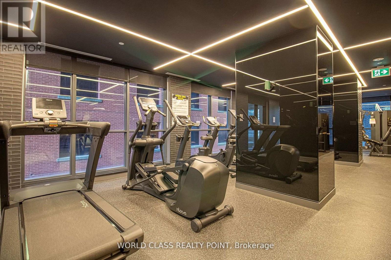 3904 - 327 King Street W, Toronto, Ontario  M5V 0W7 - Photo 4 - C12504722