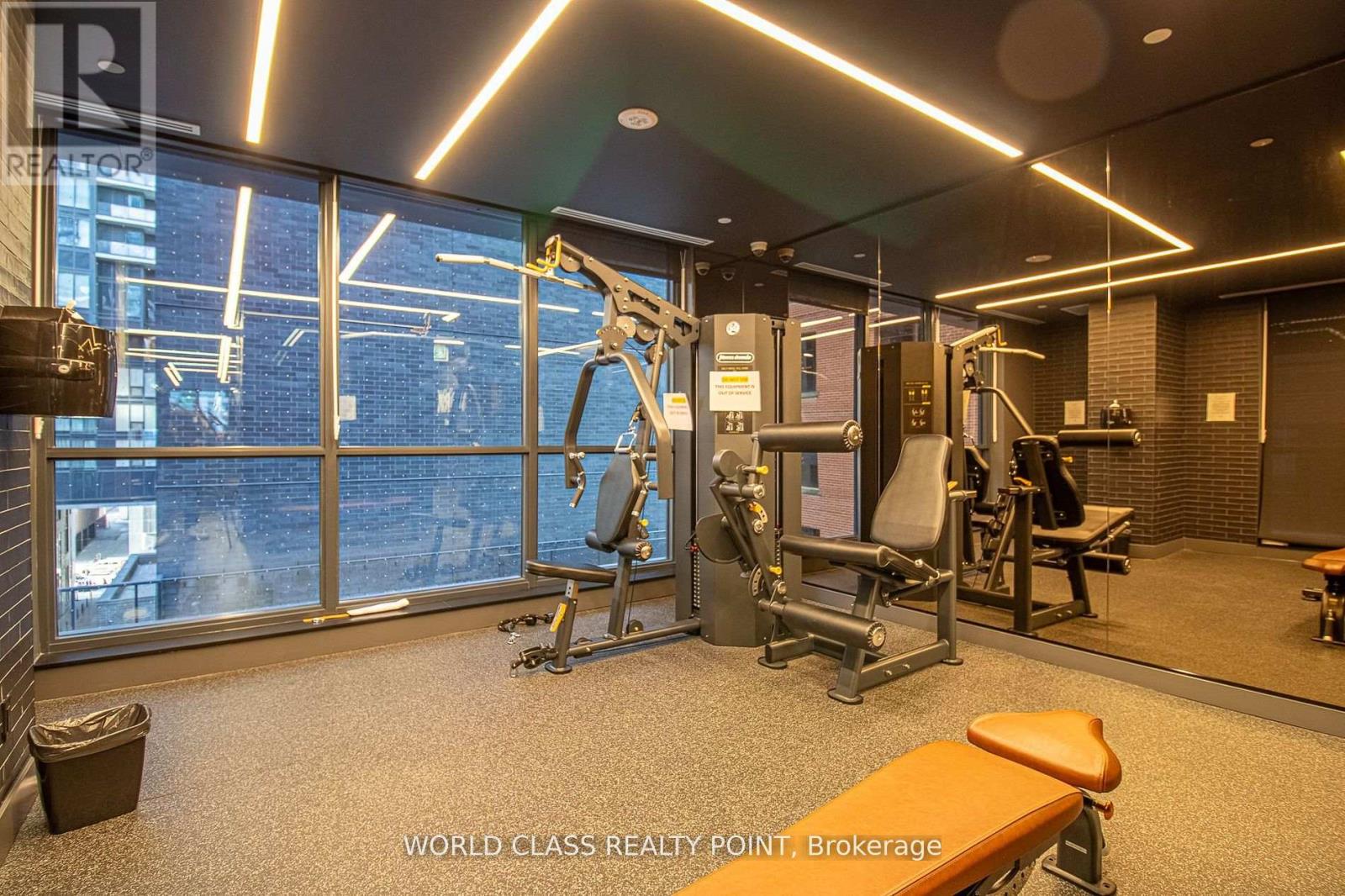 3904 - 327 King Street W, Toronto, Ontario  M5V 0W7 - Photo 5 - C12504722