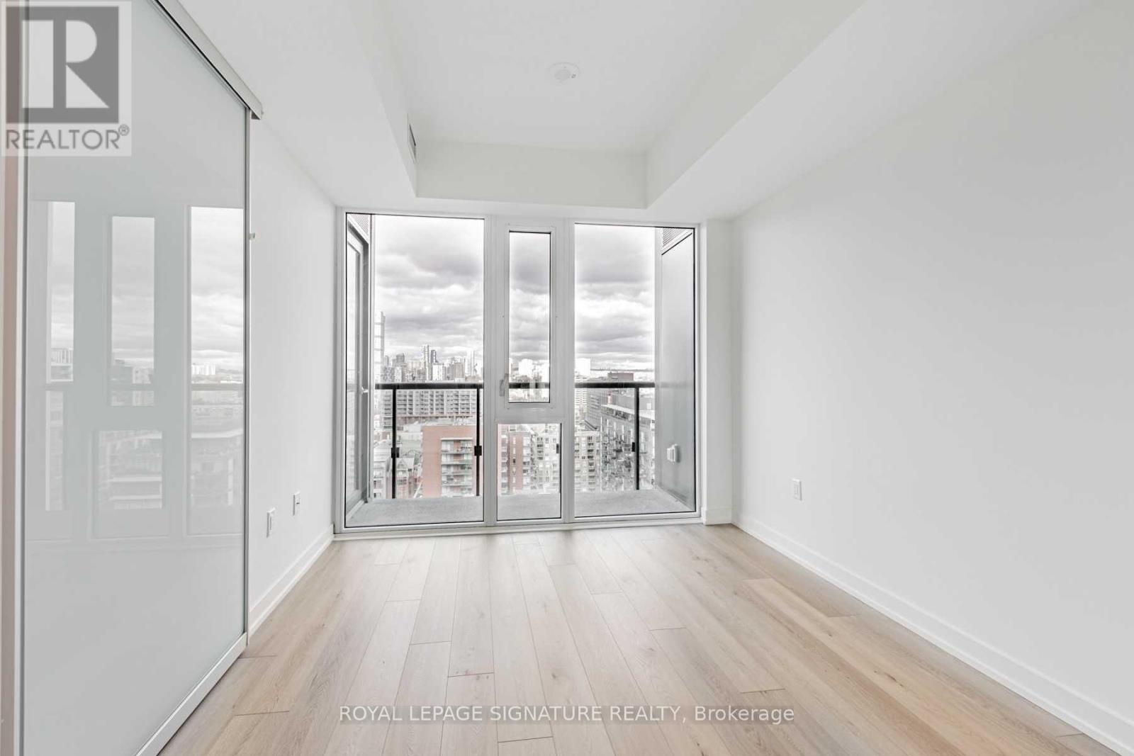 1906 - 158 Front Street E, Toronto, Ontario  M5A 0K9 - Photo 14 - C12504748