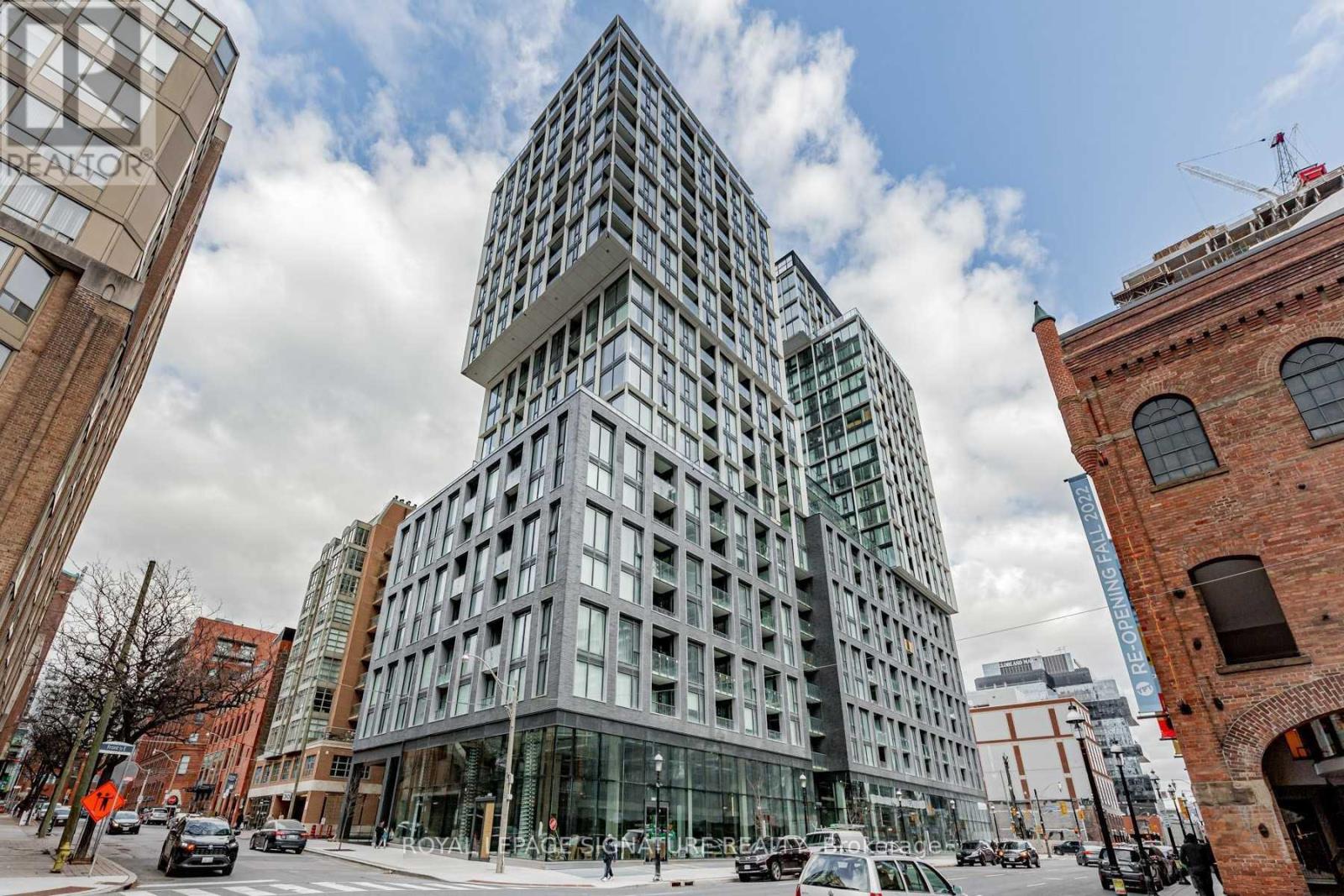 1906 - 158 Front Street E, Toronto, Ontario  M5A 0K9 - Photo 2 - C12504748