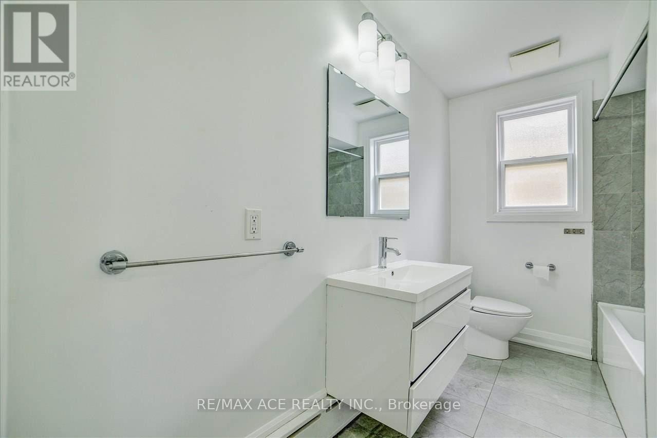 2 - 170 Elder Street, Toronto, Ontario  M3H 5H1 - Photo 16 - C12504804