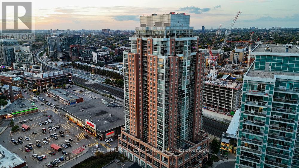 2001 - 125 Western Battery Road, Toronto, Ontario  M6K 3R8 - Photo 12 - C12504860