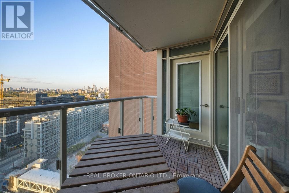 2001 - 125 Western Battery Road, Toronto, Ontario  M6K 3R8 - Photo 8 - C12504860