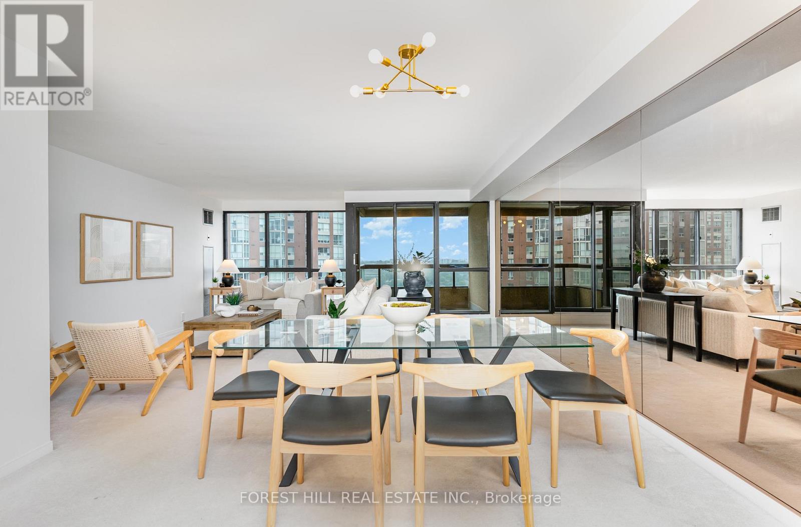 2004 - 3 Concorde Place, Toronto, Ontario  M3C 3K7 - Photo 11 - C12504876