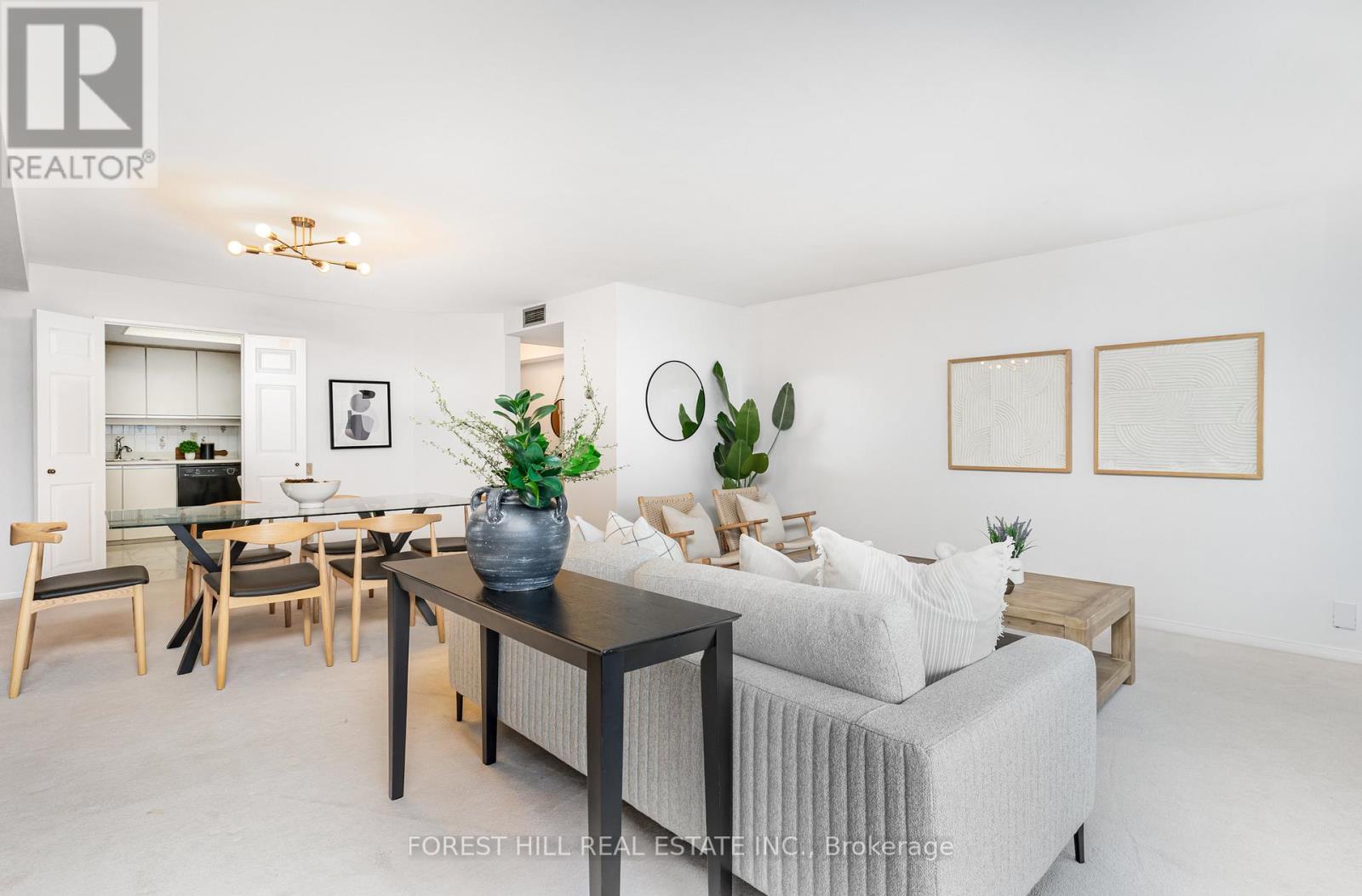 2004 - 3 Concorde Place, Toronto, Ontario  M3C 3K7 - Photo 5 - C12504876