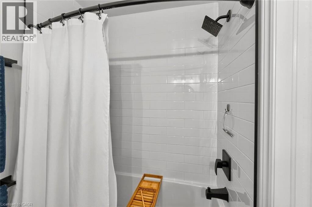 28 Calvin Court, Cambridge, Ontario  N3C 4J5 - Photo 23 - 40765395