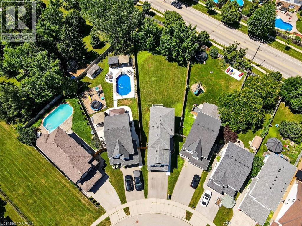 28 Calvin Court, Cambridge, Ontario  N3C 4J5 - Photo 37 - 40765395