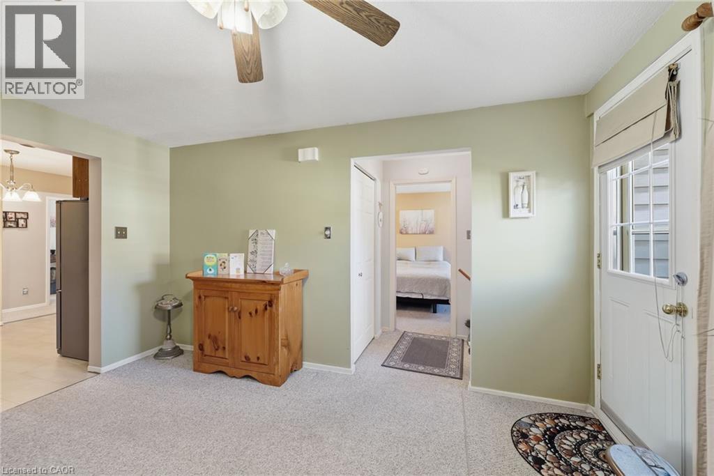 337 Kingswood Drive Unit# 31, Kitchener, Ontario  N2E 1X5 - Photo 5 - 40780487