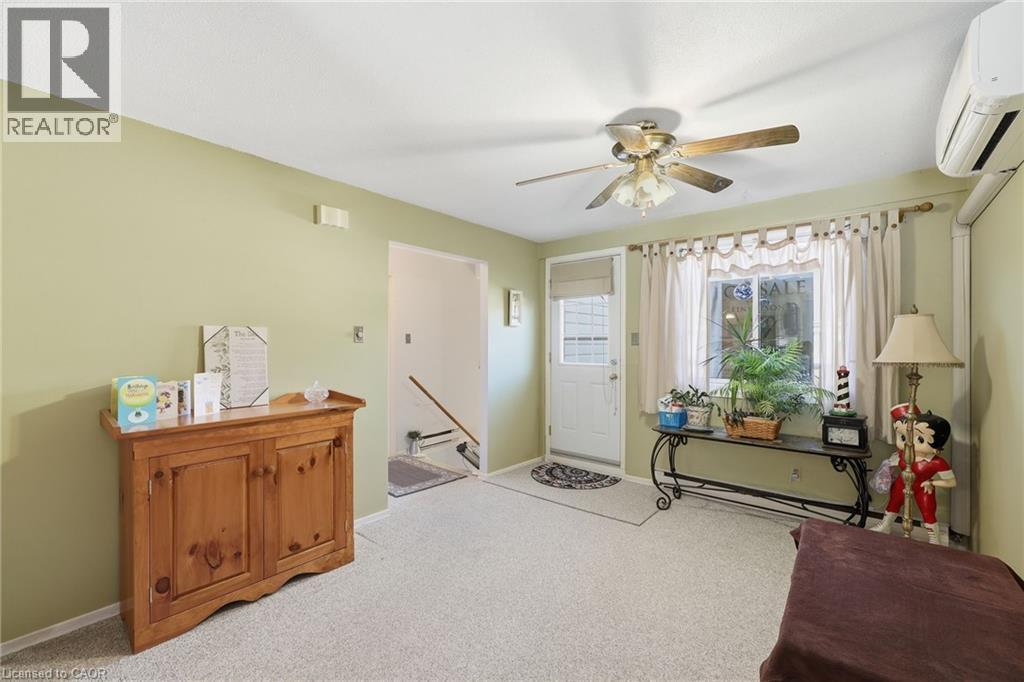 337 Kingswood Drive Unit# 31, Kitchener, Ontario  N2E 1X5 - Photo 8 - 40780487