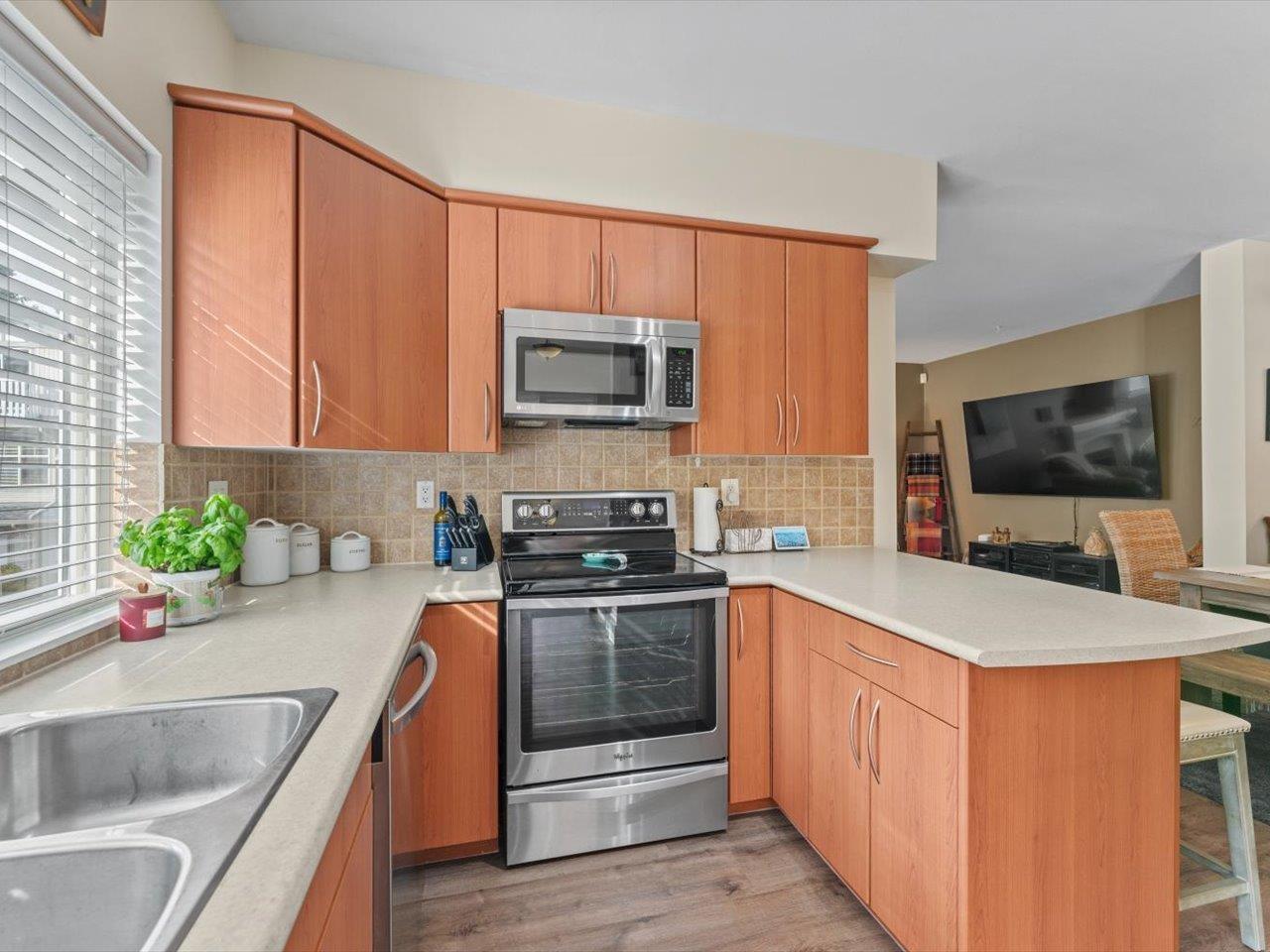 2 2733 Parkway Drive, Surrey, British Columbia  V4P 3P7 - Photo 9 - R3063703