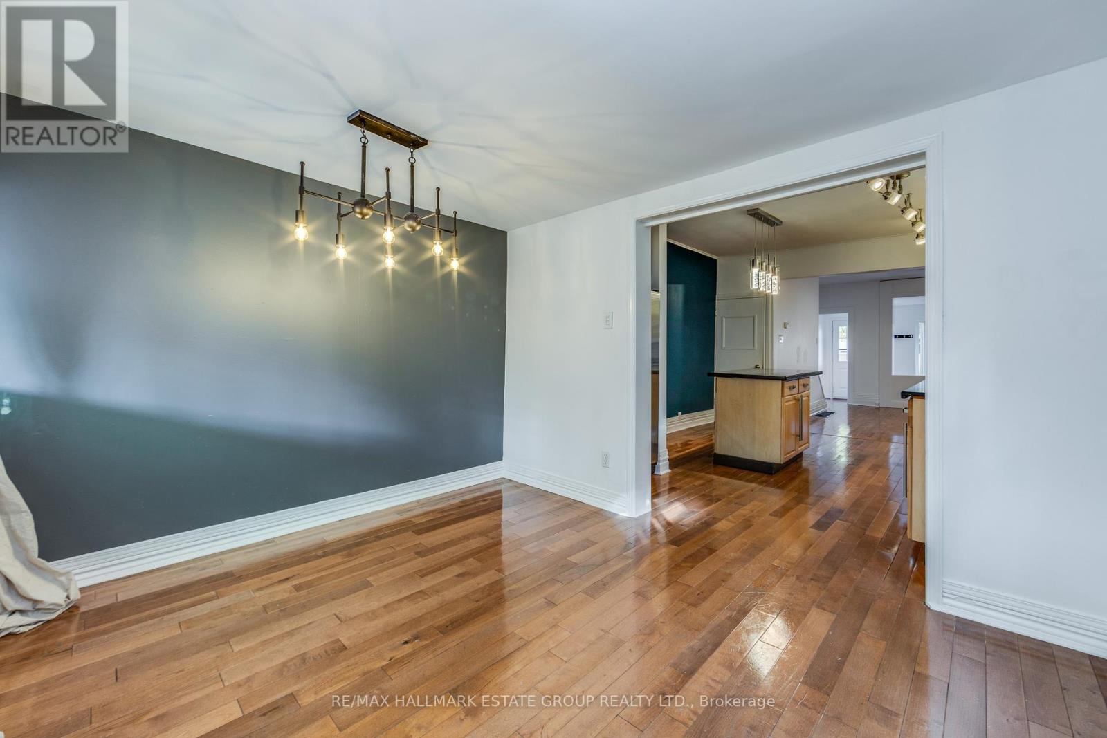 50 Logan Avenue, Toronto, Ontario  M4M 2M8 - Photo 17 - E12504674