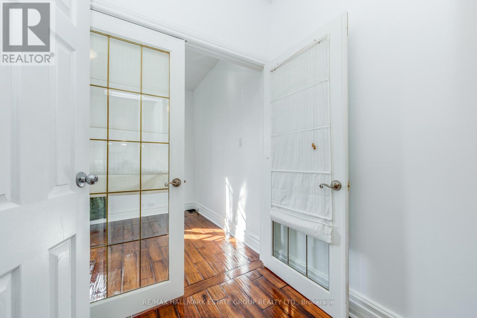50 Logan Avenue, Toronto, Ontario  M4M 2M8 - Photo 27 - E12504674