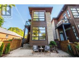 29B BEECHWOOD DRIVE, Toronto, Ontario