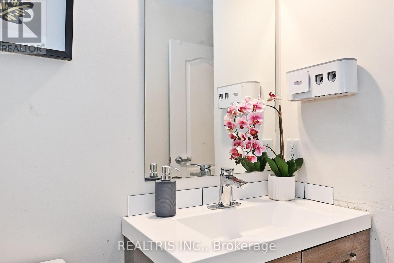 85 Tabaret Crescent, Oshawa, Ontario  L1L 0G5 - Photo 47 - E12504814