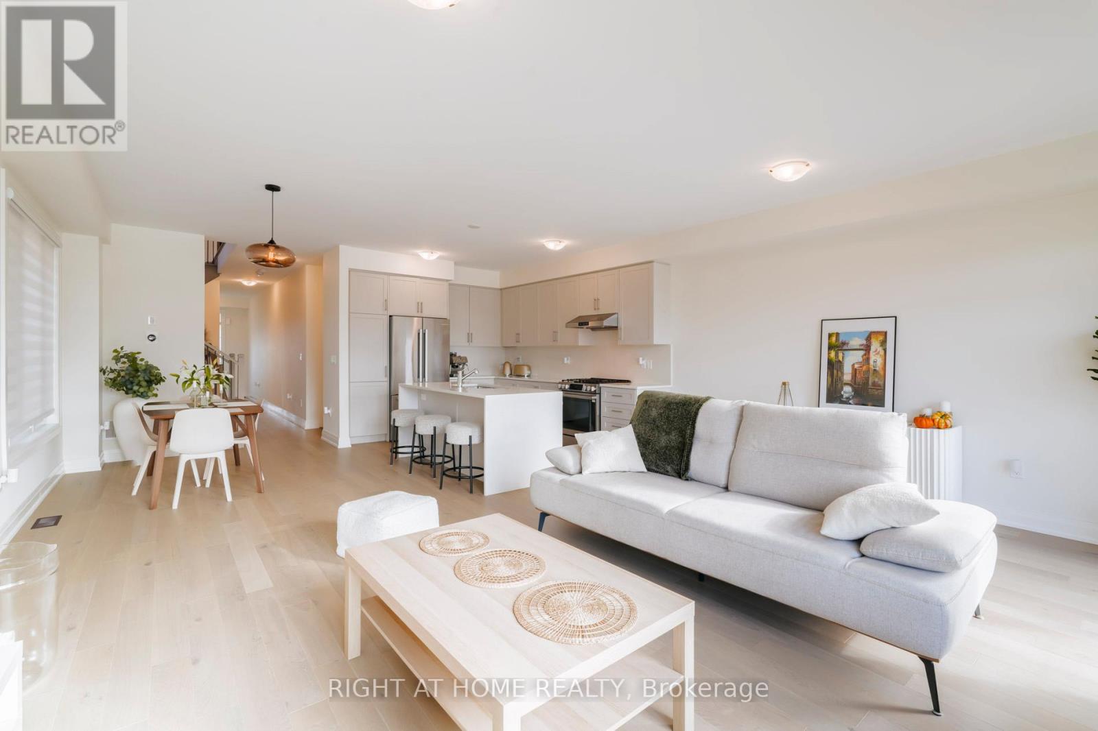 14 Velvet Drive, Whitby, Ontario  L1P 0P6 - Photo 18 - E12504844