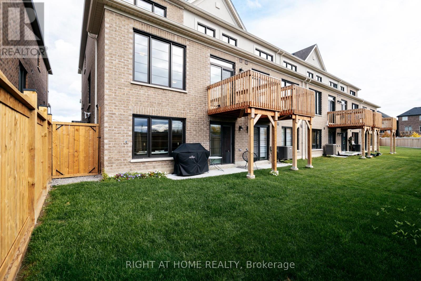 14 Velvet Drive, Whitby, Ontario  L1P 0P6 - Photo 38 - E12504844