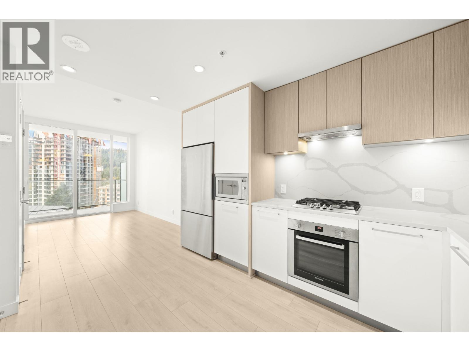 404 567 Clarke Road, Coquitlam, British Columbia  V3J 0K7 - Photo 7 - R3064013