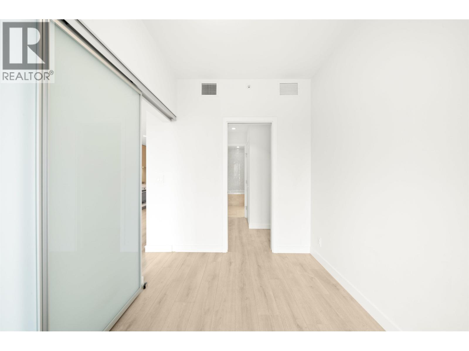 404 567 Clarke Road, Coquitlam, British Columbia  V3J 0K7 - Photo 11 - R3064013