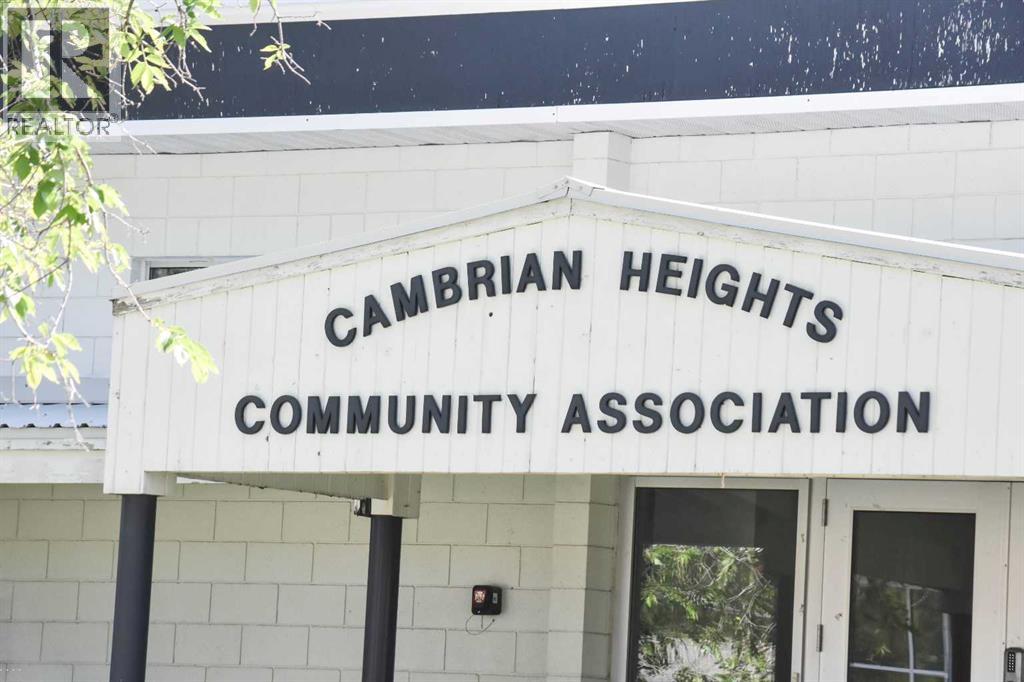 1140 Trafford Drive Nw, Calgary, Alberta  T2K 2T8 - Photo 21 - A2265216