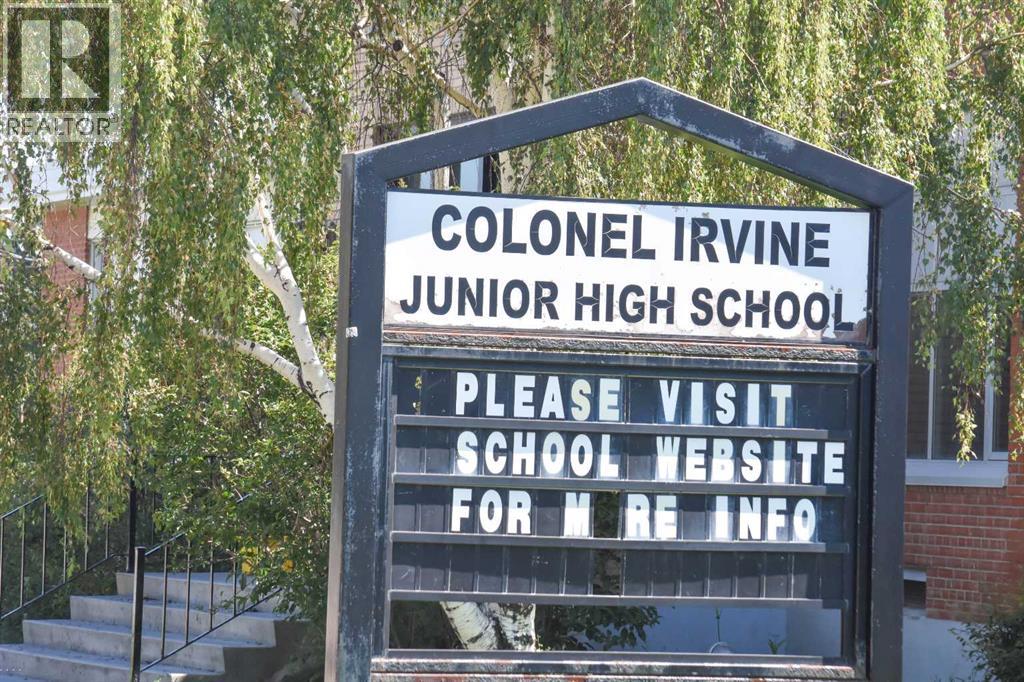 1140 Trafford Drive Nw, Calgary, Alberta  T2K 2T8 - Photo 22 - A2265216