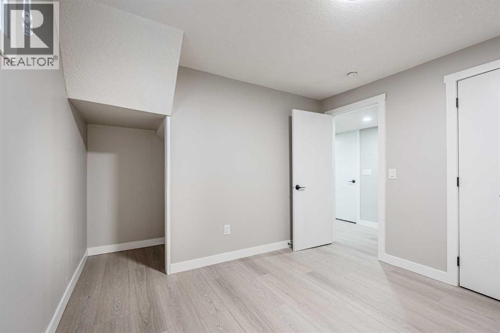 8428 Berkley Road Nw, Calgary, Alberta  T3K 1B4 - Photo 31 - A2268437