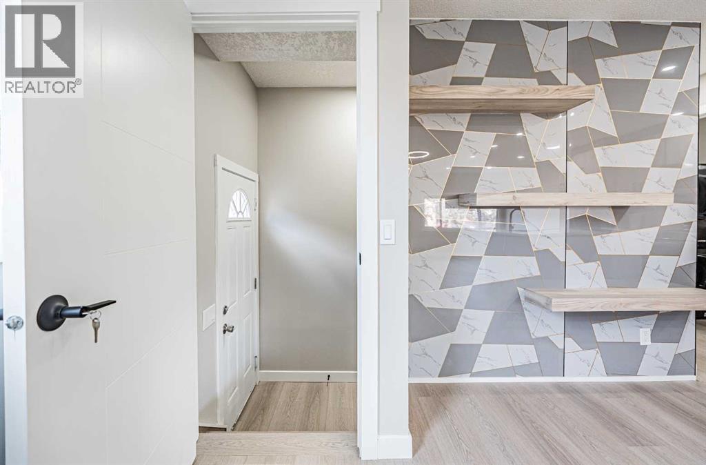 8428 Berkley Road Nw, Calgary, Alberta  T3K 1B4 - Photo 28 - A2268437