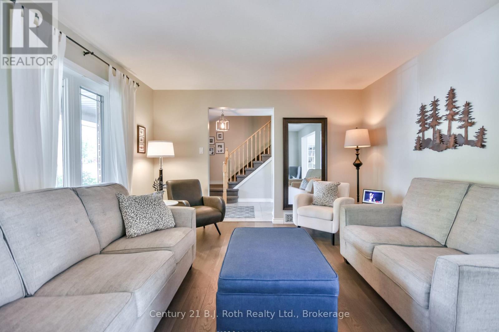 49 Sulky Drive, Penetanguishene, Ontario  L9M 1J4 - Photo 6 - S12455338